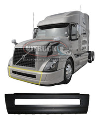 Defensa Central Volvo Vnl 3era Generación Plástica 2015-18 Negro