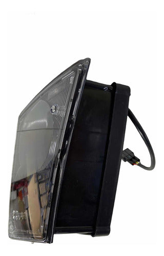 Faro Neblinero Volvo Vnl 3ra Gen Izquierdo  04-15