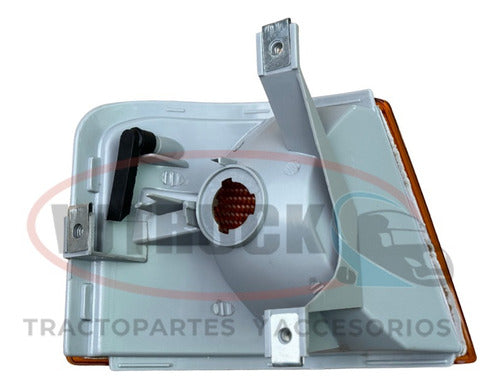 Plafon De Direccional Volvo Vnl 1998 1999 2000 2001 2002